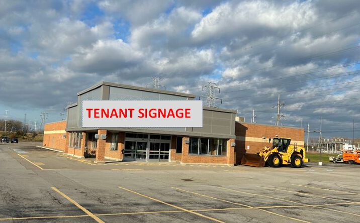 Pictures of Office property located at 1900 Ridge Rd, West Seneca, NY 14224 for lease - image #1