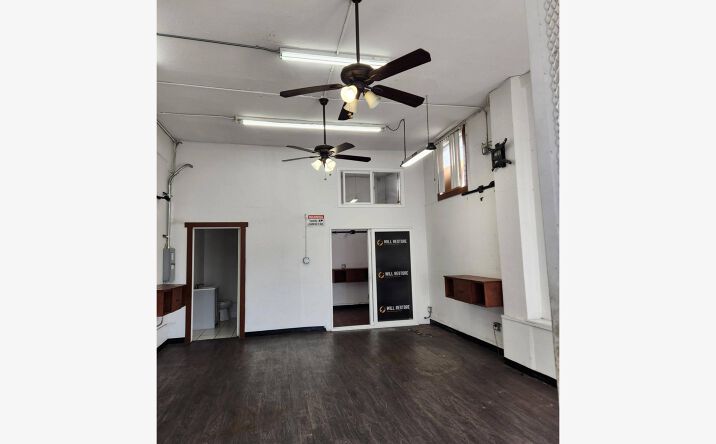 Pictures of Retail, Office, Special Purpose property located at 2822 Slauson Avenue, Los Angeles, CA 90043 for lease - image #1
