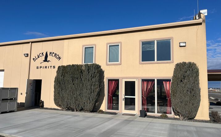 Pictures of Restaurant property located at 8011 Keene Rd, West Richland, WA 99353 for lease - image #1