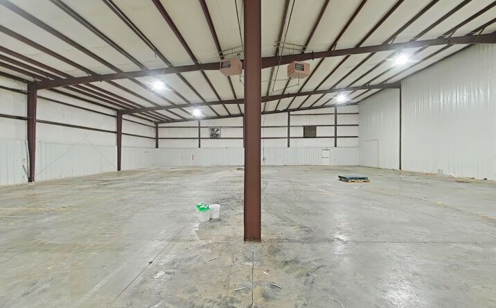 Pictures of Industrial property located at 1722 W Broad St, Cookeville, TN 38501 for lease - image #1