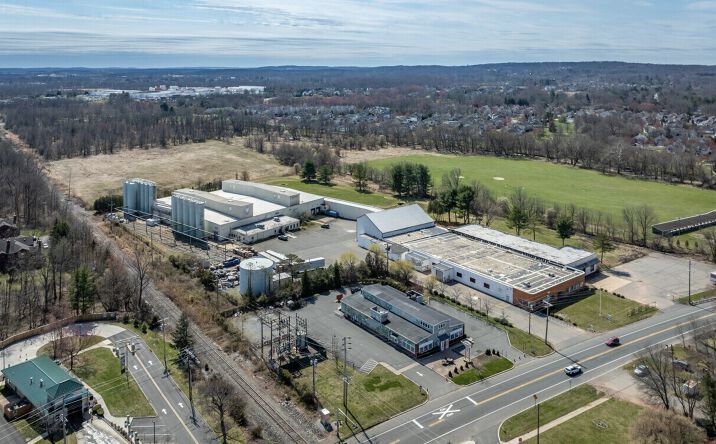 Pictures of Industrial property located at 54 NJ-12, Flemington, NJ 08822 for lease - image #1