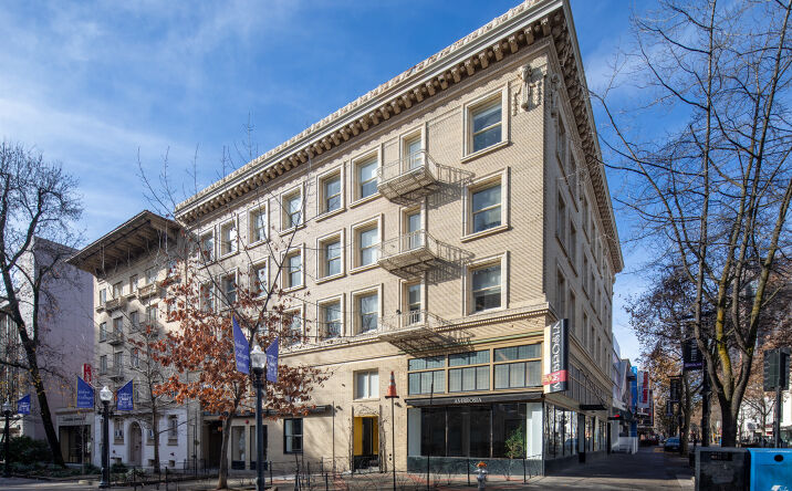 Pictures of Retail, Office property located at 1100 11th St, Sacramento, CA 95814 for lease - image #1