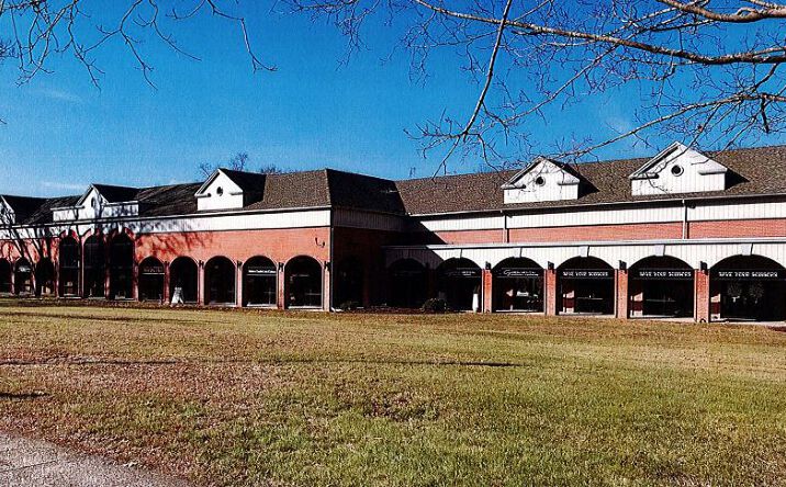 Pictures of Office property located at 800 Main St S, Southbury, CT 06488 for lease - image #1