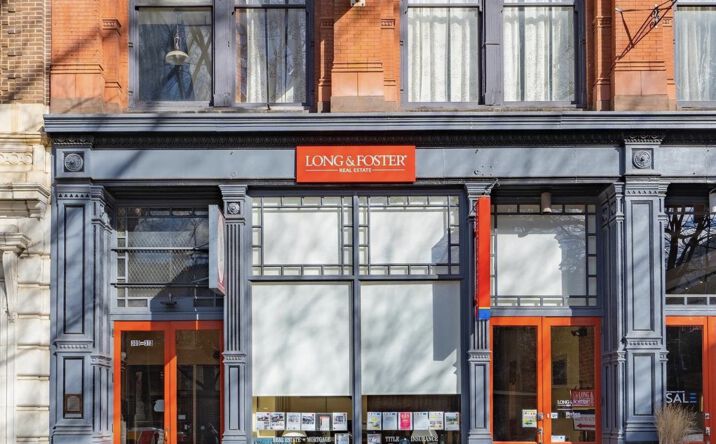 Pictures of Retail, Office, Special Purpose property located at 313 Arch St, Philadelphia, PA 19106 for lease - image \#1