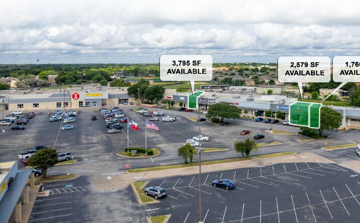 Pictures of Retail property located at 13776 Research Blvd, Austin, TX 78750 for lease - image #1
