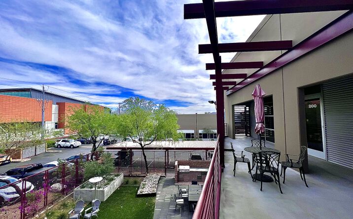 Pictures of Office property located at 5013 E Washington St, Phoenix, AZ 85034 for lease - image #1