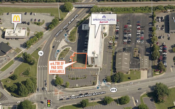 Pictures of Retail property located at 400 Ogletown Rd, Newark, DE 19711 for lease - image #1