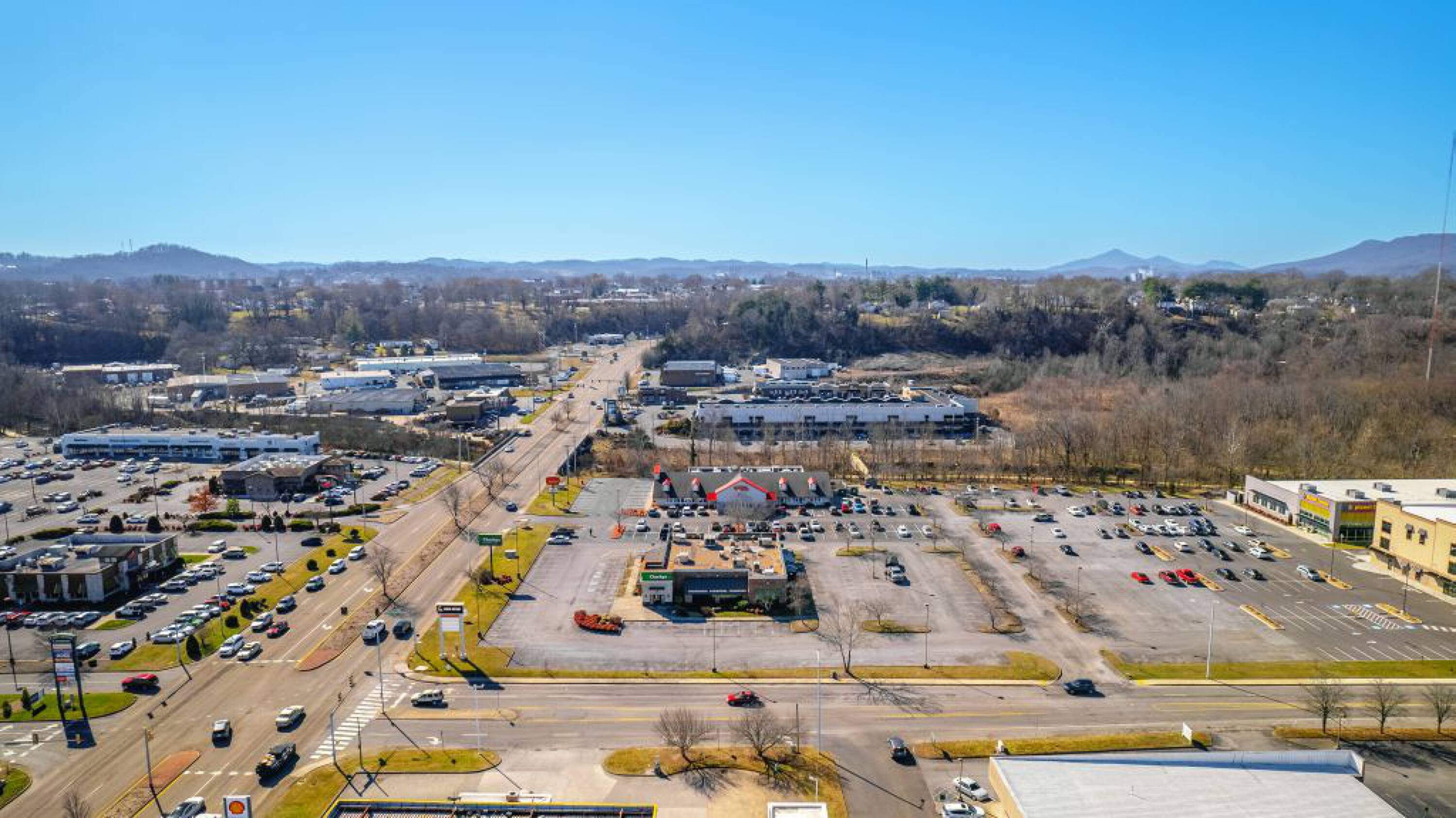 1920 N Eastman Rd, Kingsport, TN 37664