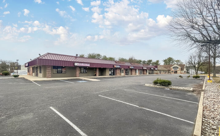 Pictures of Retail, Office, Restaurant property located at 1406 S Main Rd, Vineland, NJ 08360 for lease - image #1