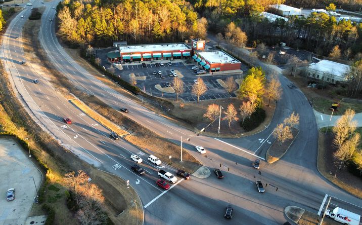 Pictures of Retail property located at 100 Frankfurt Cir, Birmingham, AL 35211 for lease - image #1