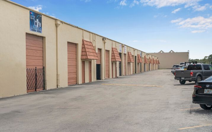 Pictures of Industrial property located at 10890 QUAIL ROOST DR, Miami, FL 33157 for lease - image #1