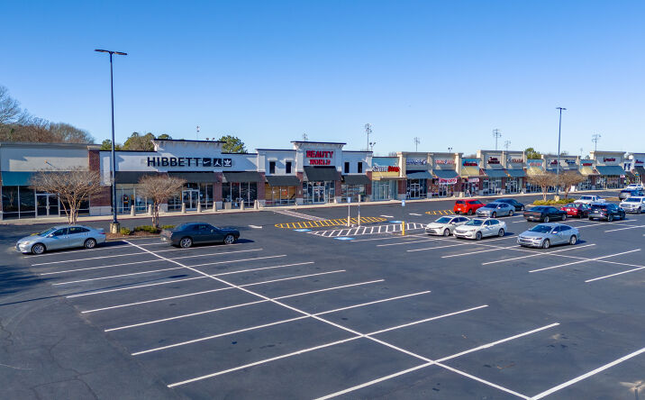 Pictures of Retail property located at 11331 Tara Blvd, Hampton, GA 30228 for lease - image #1