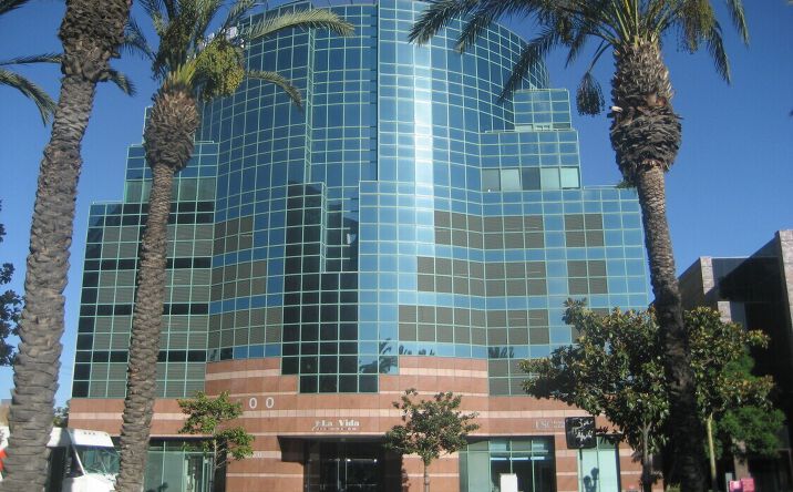Pictures of Office property located at 1400 S Grand Ave, Los Angeles, CA 90015 for lease - image #1