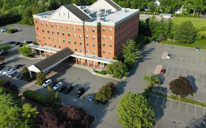 Pictures of Office property located at 377 Oak St, Garden City, NY 11530 for lease - image #1