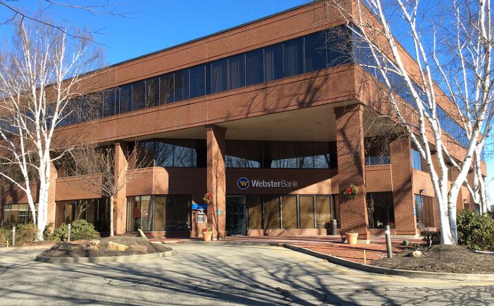Pictures of Office property located at 375 Bridgeport Ave, Shelton, CT 06484 for lease - image #1