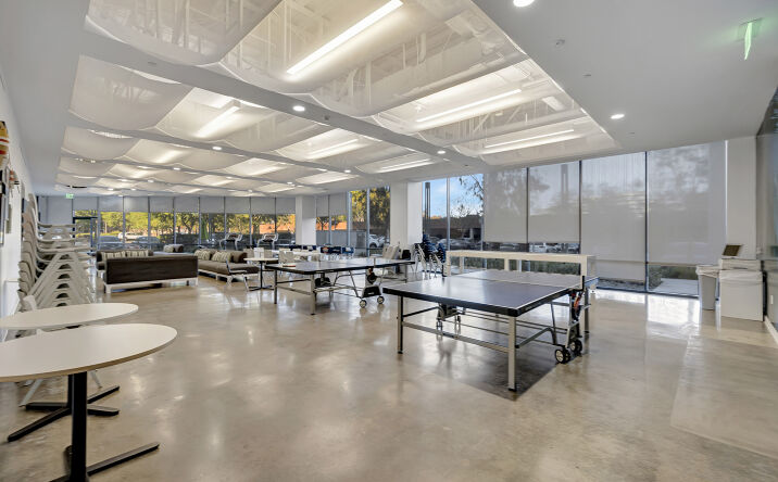 Pictures of Office property located at 4000 MacArthur Blvd, Newport Beach, CA 92660 for lease - image #1