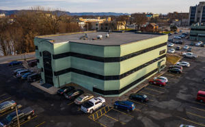 Pictures of Retail, Office, Industrial property located at 700 3rd St N, La Crosse, WI 54601 for lease - image #1