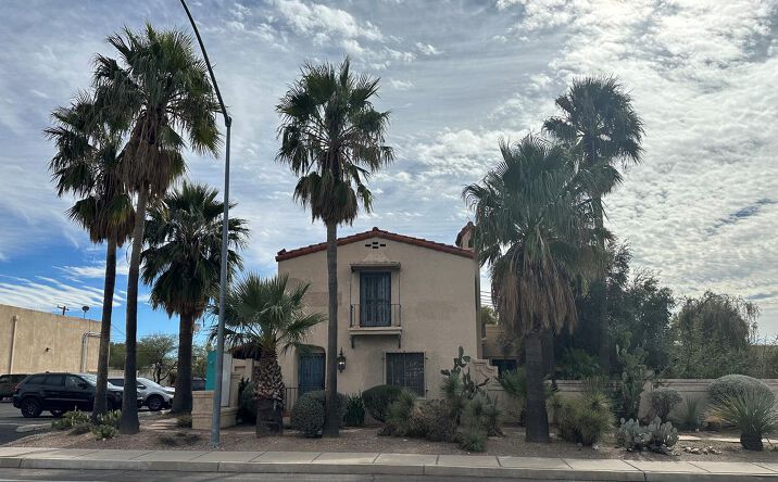 Pictures of Retail, Office property located at 2020 E Speedway Blvd, Tucson, AZ 85719 for lease - image #1