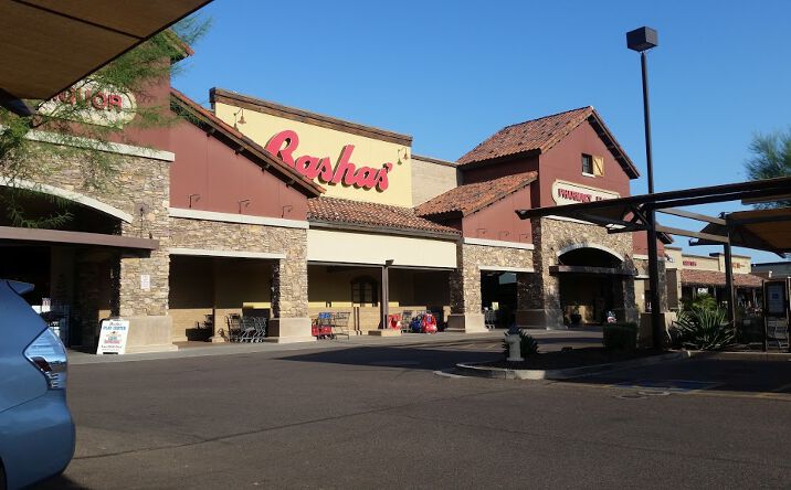 Pictures of Retail, Restaurant, Special Purpose property located at 4870 S Gilbert Rd, Chandler, AZ 85249 for lease - image #1