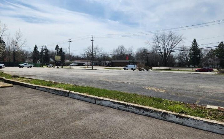 Pictures of Land property located at 23014 Emery Rd, Warrensville Heights, OH 44128 for lease - image #1