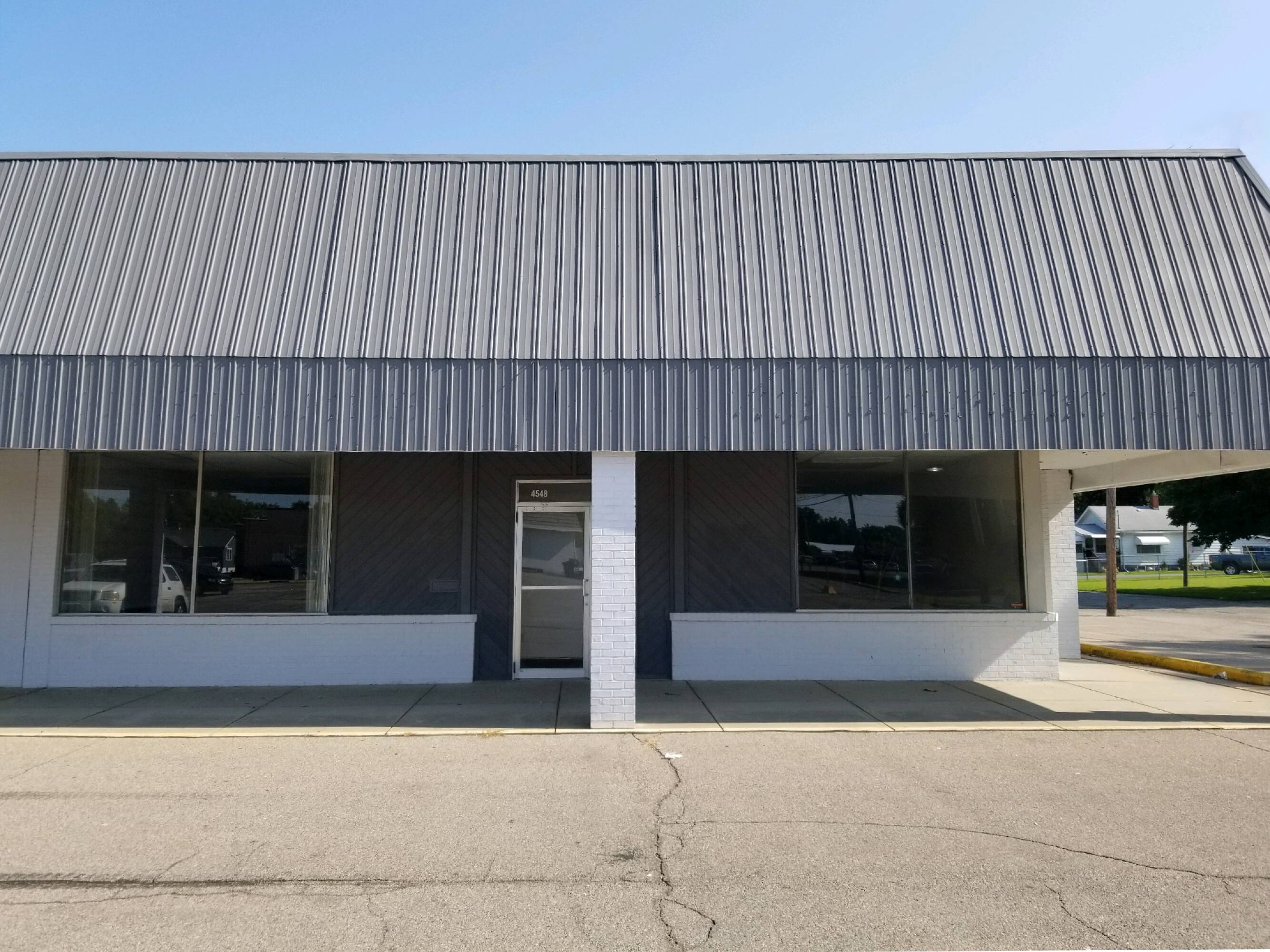 4524 Page Ave, Michigan Center, MI 49254