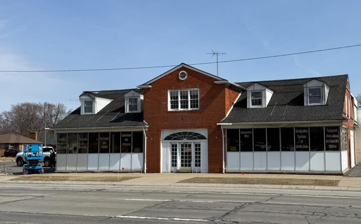 Pictures of Retail property located at 3377 Fort St, Lincoln Park, MI 48146 for lease - image #1