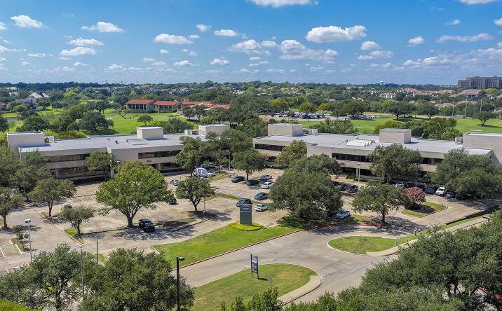 Pictures of Office property located at 100 Decker Ct, Irving, TX 75062 for lease - image #1
