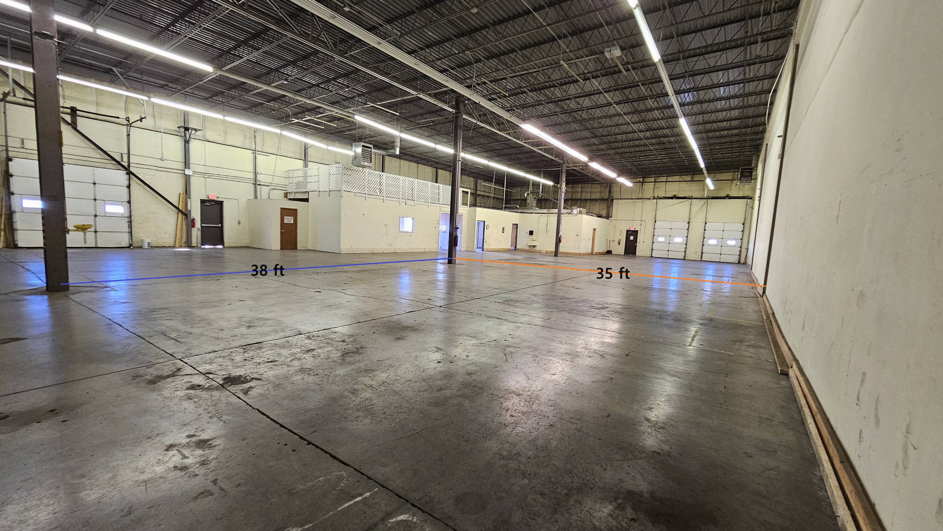 15 Tinker Ave, Londonderry, NH 03053