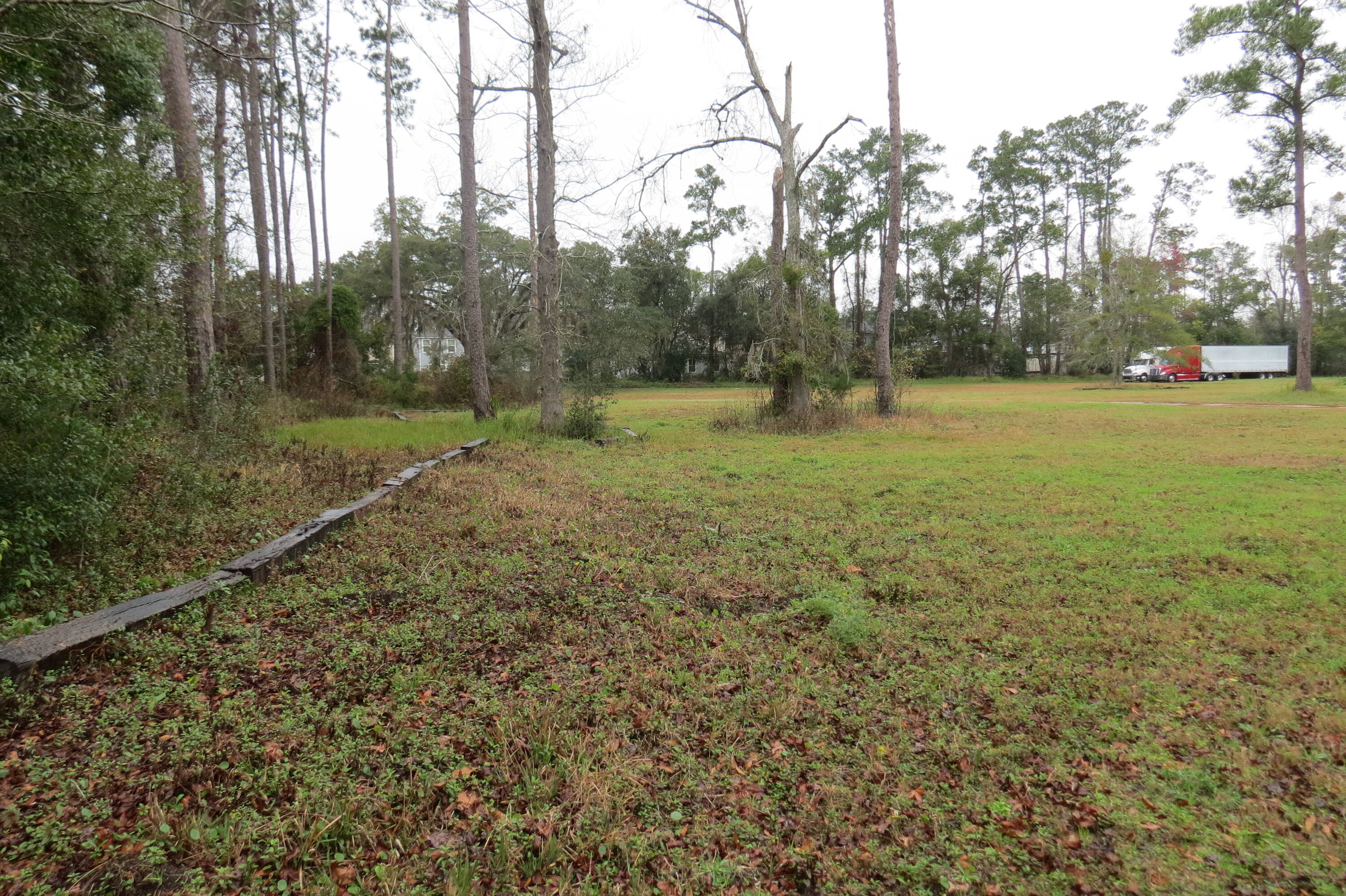 7585 Wilson Blvd, Jacksonville, FL 32210