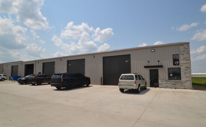 Pictures of Retail, Industrial, Special Purpose property located at 2703 Morrison Ave, Bismarck, ND 58504 for lease - image #1