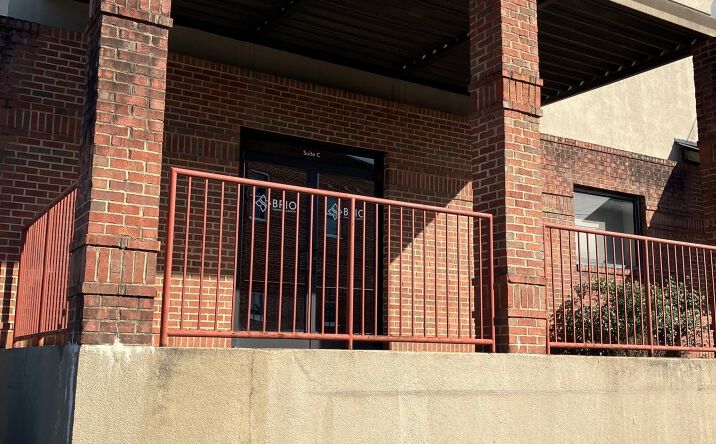 Pictures of Retail, Office property located at 309 N Market St, Chattanooga, TN 37405 for lease - image #1