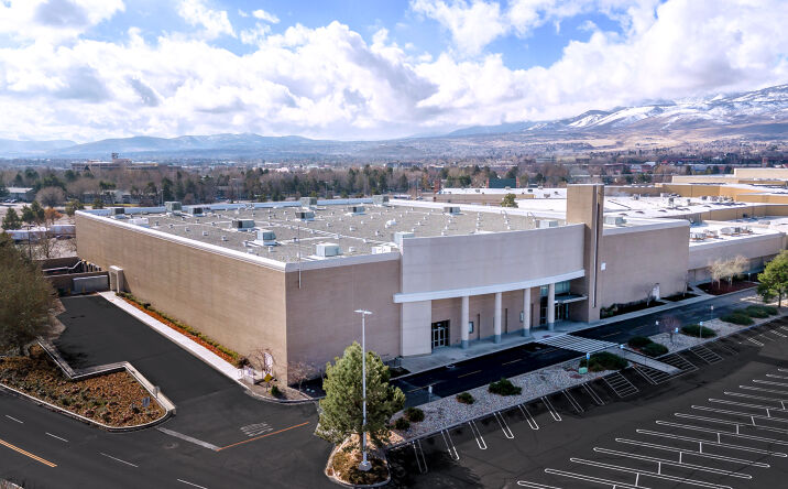 Pictures of Retail property located at 5400 Meadowood Mall Cir, Reno, NV 89502 for lease - image #1