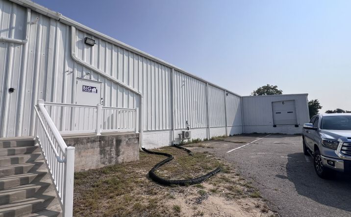 Pictures of Industrial property located at 6 & 8 Salevan Pl, Milford, DE 19963 for lease - image #1