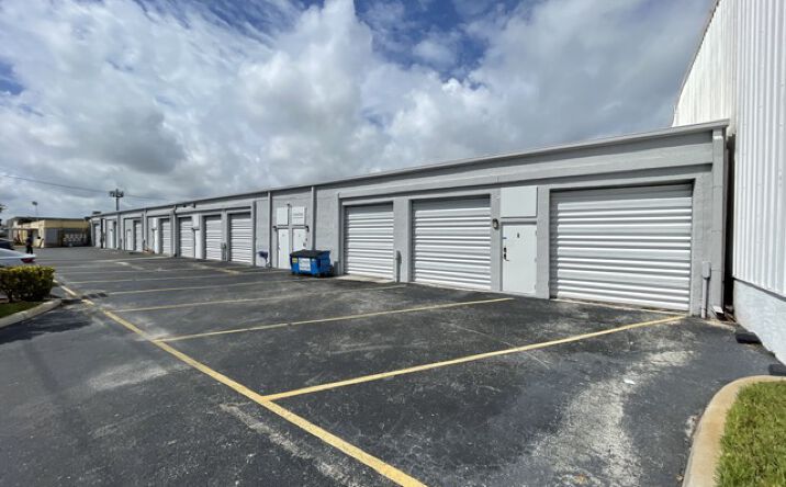 Pictures of Industrial property located at 2701 NE 4th Ave, Pompano Beach, FL 33064 for lease - image #1