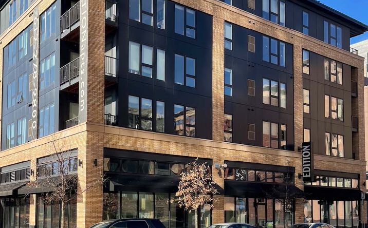 Pictures of Retail, Restaurant property located at 550-600 S Fourth St, Minneapolis, MN 55415 for lease - image #1