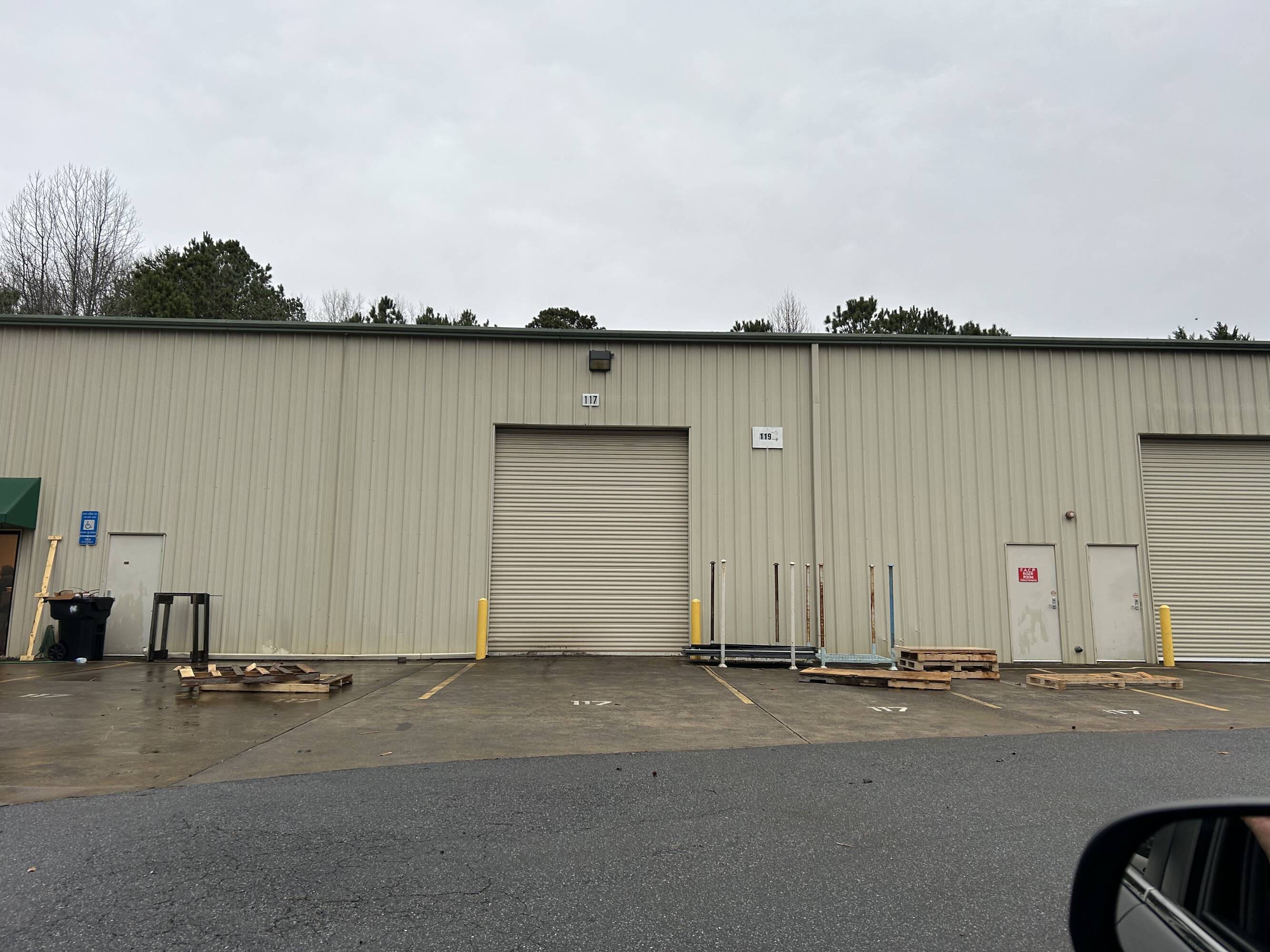 117 Gateway Dr, Canton, GA 30115