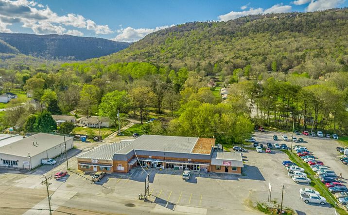 Pictures of Retail, Office property located at 8959 Dayton Pike, Soddy-Daisy, TN 37379 for lease - image #1