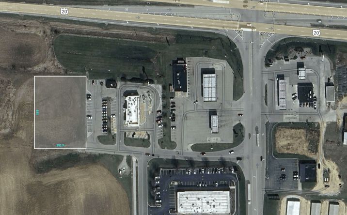 Pictures of Retail property located at 105 Capriola Pkwy, Winnebago, IL 61088 for lease - image #1