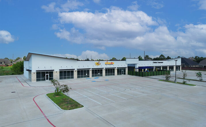 Pictures of Retail property located at 8231 Greenhouse Rd, Houston, TX 77433 for lease - image #1