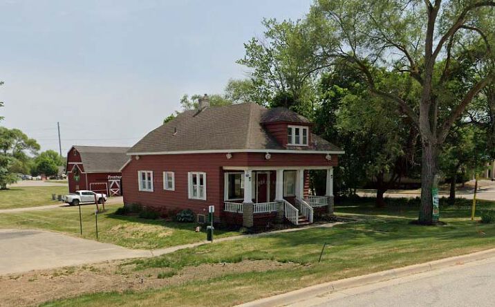 Pictures of Retail property located at 67280 Van Dyke Ave, Washington, MI 48095 for lease - image #1