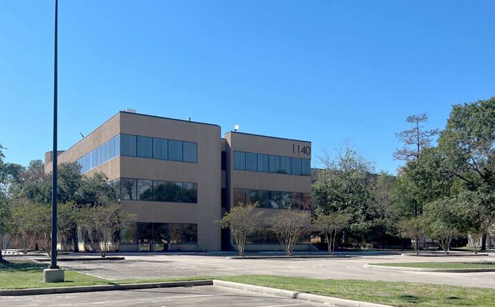 1140 Cypress Station Dr, Houston, TX 77090 | Crexi.com