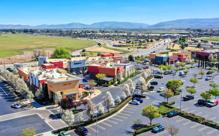 Pictures of Retail property located at 3620 Fallon Rd, Dublin, CA 94568 for lease - image #1