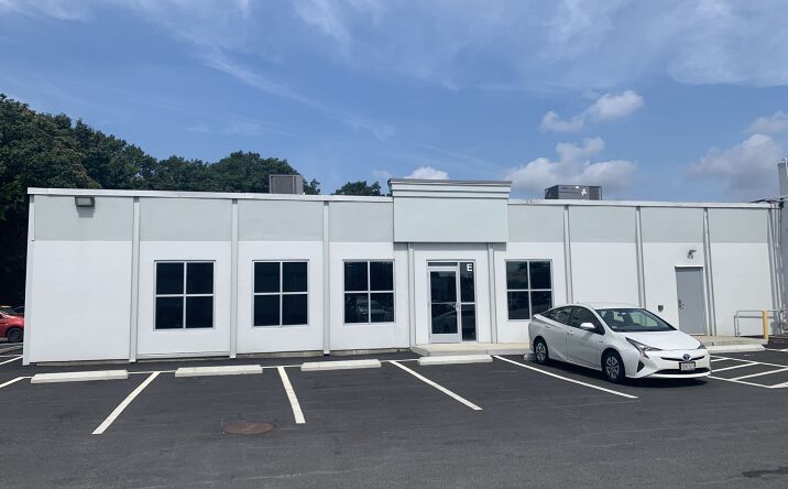 Pictures of Retail property located at 77 Boston Turnpike, Shrewsbury, MA 01546 for lease - image #1