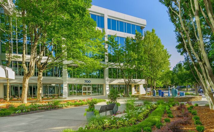 Pictures of Office property located at 600 Boulevard S SW, Huntsville, AL 35802 for lease - image #1