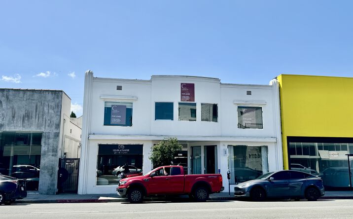 Pictures of Office property located at 8266 Melrose Ave, Los Angeles, CA 90046 for lease - image #1