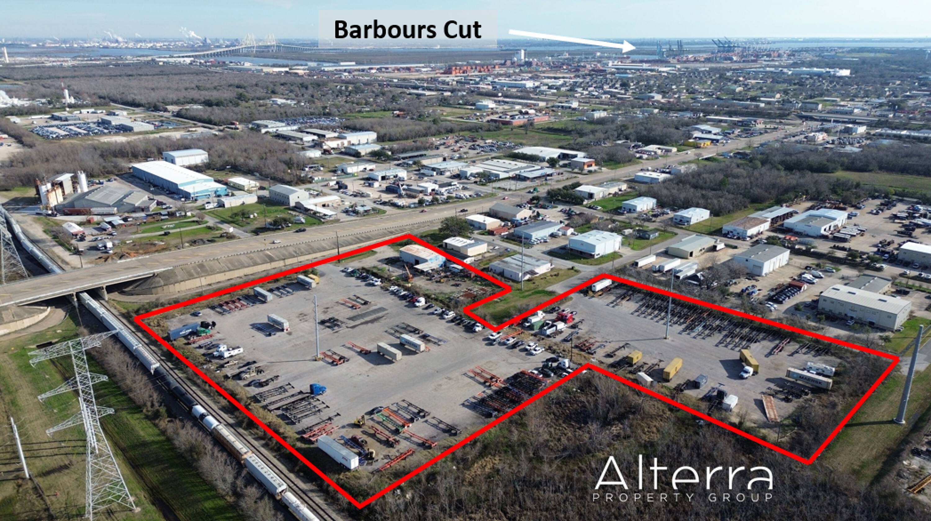 1911 W Main St, La Porte, TX 77571