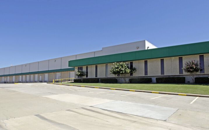 Pictures of Industrial property located at 1701 Timberlake Dr, Arlington, TX 76010 for lease - image #1