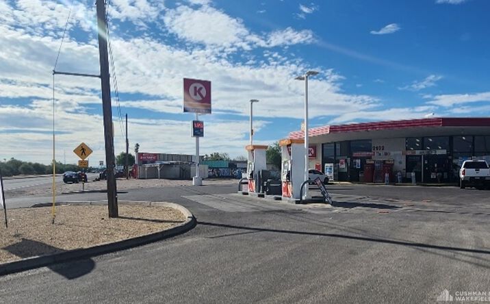 Pictures of Retail property located at 3102 E. Benson Hwy., Tucson, AZ 85706 for lease - image #1