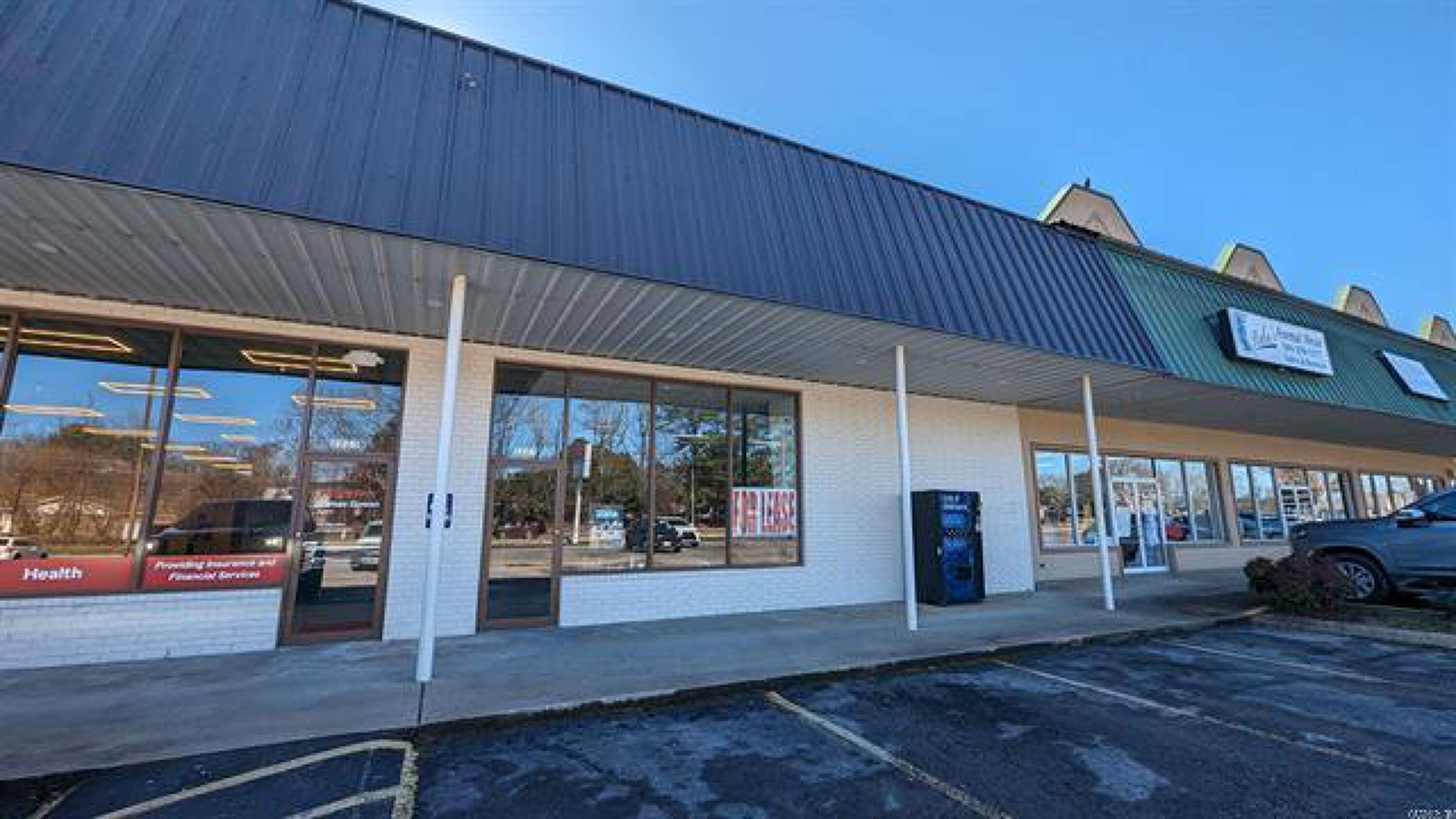 2223 W Beebe Capps Expy, Searcy, AR 72143 | Crexi.com