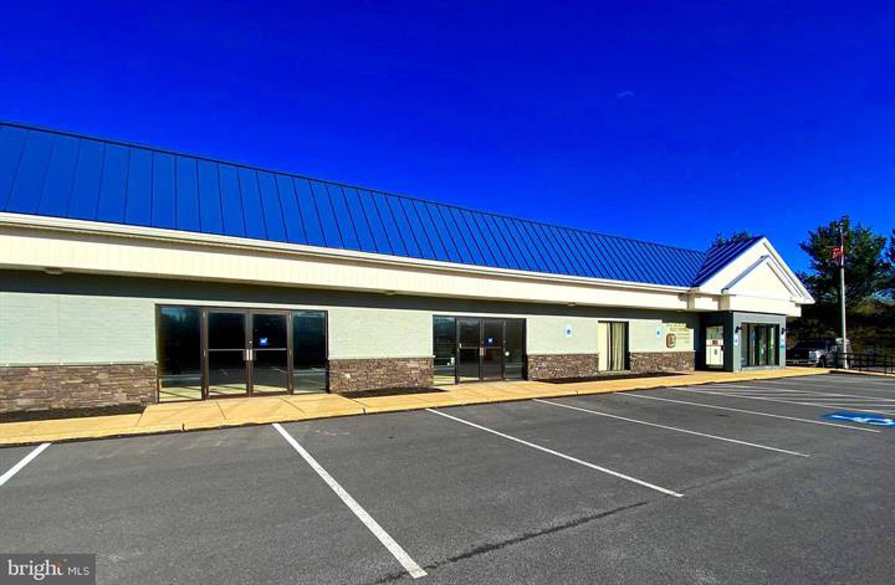 110 W 1st Ave, Parkesburg, PA 19365